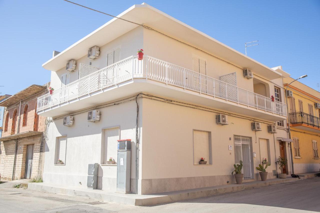 B&B Zio Luciano Avola Exteriér fotografie
